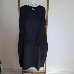 ブラックカットソーワンピース 長袖 ポケット付き