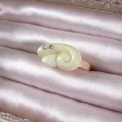 Item thumbnail for item 769b52c0-a007-40b1-bb6a-e387b8b3a906