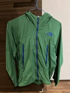 ザノースフェイス　ナイロンパーカー　ウインドブレーカー　NP21540