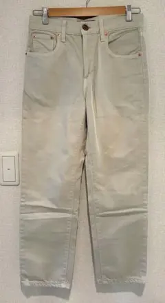 REDCARD ベージュ　ストレートパンツ　24インチのサムネイル