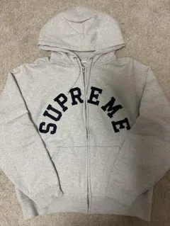 Supreme Champion ジップパーカー
