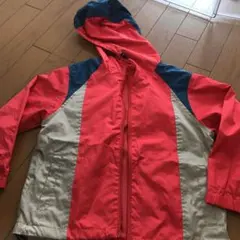 値下げ気温調整に抜群　ナイロンジャケット