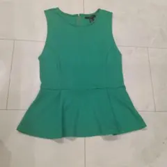 ノースリーブ ペプラムトップス グリーン M