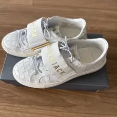 Item thumbnail for item 74558b1f-f7d7-41c1-bf17-fe8593032a94