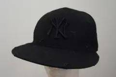 ニューヨークヤンキース×ニューエラ全黒キャップ帽子CAP 刺繍☆星ロゴMLB野球