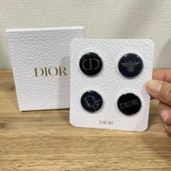 蘭世様専用、未使用 ディオール ピンバッジ セット