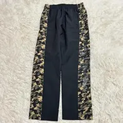 アディダスネオ M トラックパンツ ブラック カモフラ切替 ラメロゴ