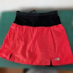 NORTH FACE ジョギング スカート付きスパッツ サーモンピンクのサムネイル