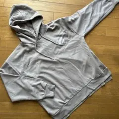 OUTDOOR グレー フード付きパーカーのサムネイル