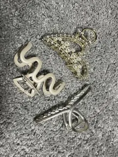 パール装飾のヘアクリップ3点セット