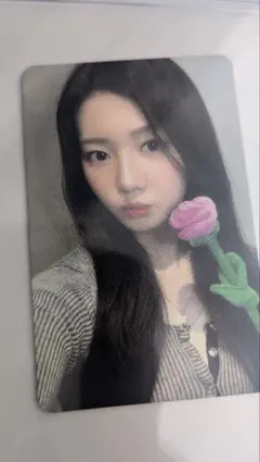 BABYMONSTER ローラ roseday ラキドロ トレカ　花