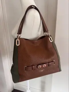 スエード ショルダーバッグ