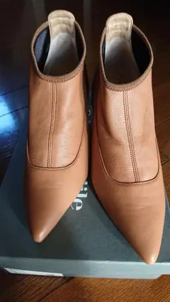 【新品】オデットエオディール ブーツ