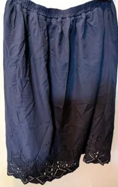 Earthロングスカート紺フリーサイズ