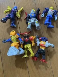 2025年最新】ダンボール戦機 ジャンクの人気アイテム - メルカリ