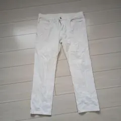 UNIQLO JEANS スキニーフィット ホワイト 34インチのサムネイル