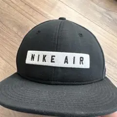 NIKE NIKE AIR キャップ ブラック スナップバック スナップ破損あり