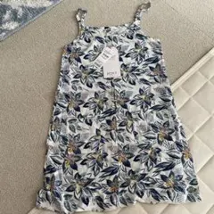 新品タグ付き　ロキシー　ワンピ
