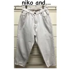 ニコアンド　コクーン　デニム　ジーンズ　M オフホワイト　コクーンパンツのサムネイル