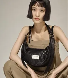 beautiful people/ビューティフルピープルナイロンムーンショルダーのサムネイル