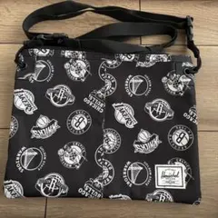 Herschel NBAロゴ サコッシュ限定品のサムネイル