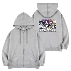 2025年最新】NewJeans パーカーの人気アイテム - メルカリ