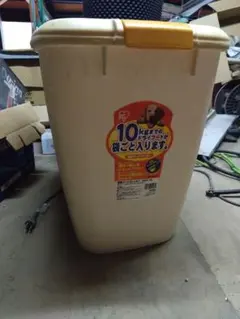 10kg 크림 푸드 스토커