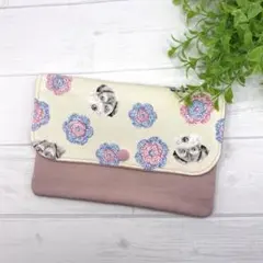 Item thumbnail for item 1fa0f590-4e93-4749-92e3-b1267d3ae6b9