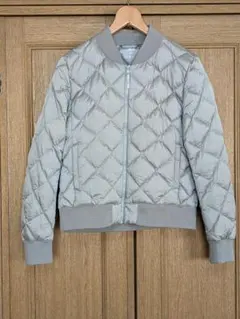 ユニクロ　ウルトラライトダウン　ダイヤキルティングジャケット