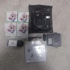 Fujifilm instax mini 99 本体と付属品　未使用品箱無