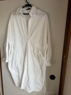 URBAN RESEARCH ホワイト ロングシャツのサムネイル