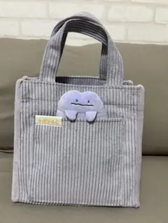 新製品-タグ付き・Bぬいぐるみ付きトートバッグ（寂しがりやなメタモン