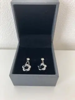 【MARY QUANT マリークワント ピアス】
