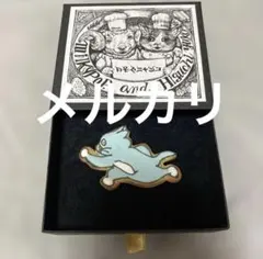 ひみつのブルボンキーホルダー 森井ユカ著 - メルカリ