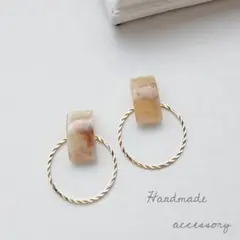 オレンジブラウン　リング　スクエア　揺れる　イヤリング　ピアス　ハンドメイド