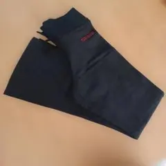 GESTS 黒 トレーニングパンツのサムネイル