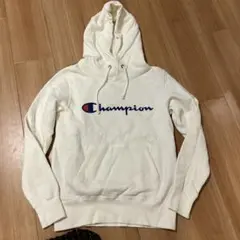 Champion パーカー