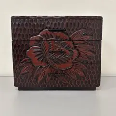 【良品】鎌倉彫り　3段引き出し　牡丹のサムネイル