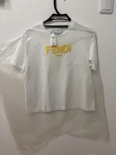 Fendi ホワイト Tシャツ 半袖 本日発送可能 - メルカリ
