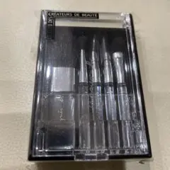 agnes b. メイクブラシセットのサムネイル
