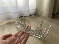 Item thumbnail for item 132a8a20-8734-4cde-809f-690f6dc5a8b4