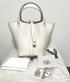 【新品未使用】HERMES ピコタンロックPM クレ　シルバー金具 G刻印のサムネイル