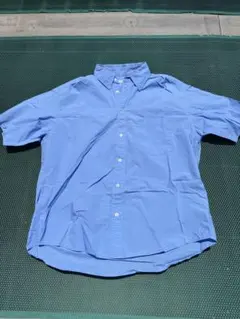 青色 ボタンダウン 半袖シャツのサムネイル