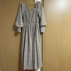 NICE CLAUP フラワープリント 長袖ワンピース