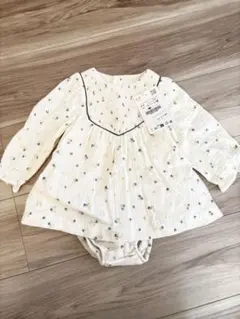 【新品未使用】ZARA花柄 ワンピース 6-9m 74