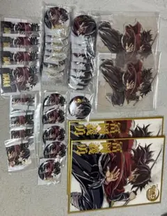 【値下げ交渉可】 111個　鬼滅の刃　グッズ類　まとめ売り　大量 値下げ交渉可】 111個 鬼滅の刃 グッズ類 まとめ売り 大量 - メルカリ