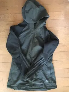 アディダス パーカー