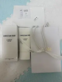 Item thumbnail for item 79c94a70-7b4a-43bc-adf3-a8420b6db2f7