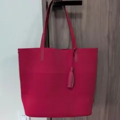 COLE HAAN 赤 タッセル付きトートバッグのサムネイル