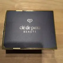 クレ・ド・ポーボーテ コフレプレシュー